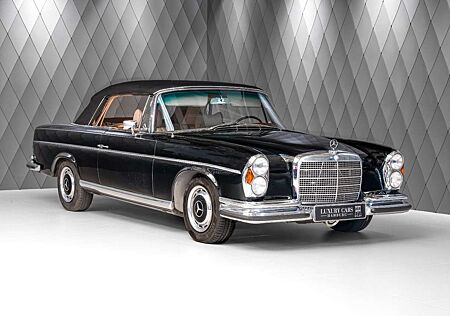 Mercedes-Benz 250 SE / 280 Cabrio SCHWARZ/BRAUN KLIMA BECKER