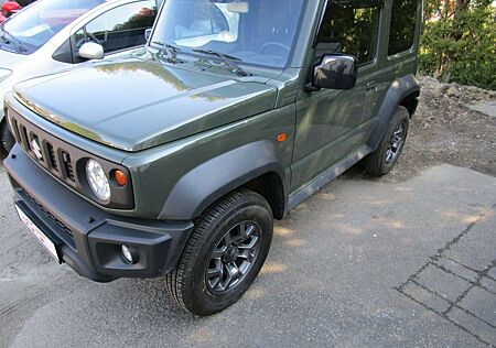 Suzuki Jimny 1.5 Comfort Plus+AZV- sofort