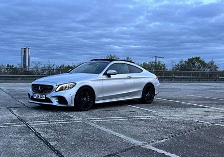 Mercedes-Benz C 300 Autom. -Coupe AMG Night LED Pano DigitalCo