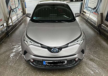 Toyota C-HR Hybrid Team Deutschland