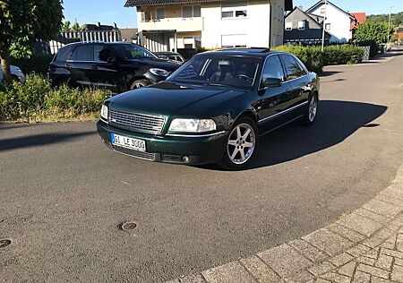 Audi A8 4.2 quattro