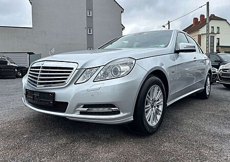 Mercedes-Benz E 250 BE AUT + SCHIEBE + SHZ + PDC