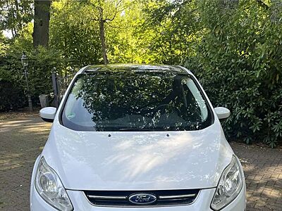 Ford C-Max Titanium