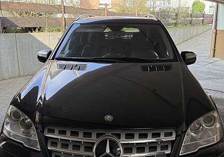 Mercedes-Benz ML 320 CDI 4Matic 7G-TRONIC DPF Edition 10