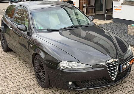 Alfa Romeo 147 gebraucht kaufen Alfa Romeo 147 ANDERE 1.6*KLIMA*TEMPO*TÜV 09/2026