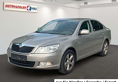 Skoda Octavia Lim. 1.4 TSI Auto AAC PDC SHZ Tempo