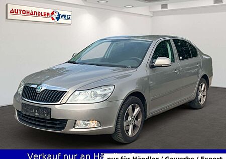 Skoda Octavia Lim. 1.4 TSI Auto AAC PDC SHZ Tempo
