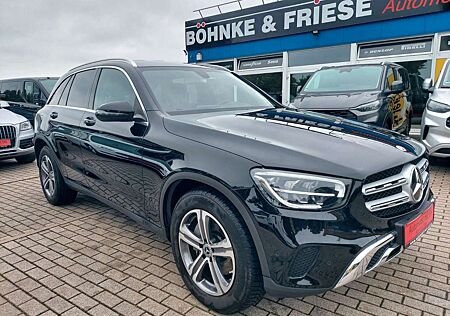 Mercedes-Benz GLC 220 d 4Matic 4x4 LED MBUX Navi Kamera PDC