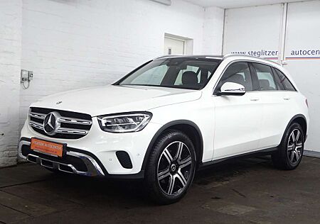 Mercedes-Benz GLC-Klasse GLC 200 4Matic 9G AHK/Nav/Pano/LED/Kamera/PDC/Ambient/MBUX