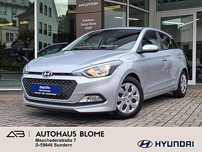 Hyundai i20 1.4 Autom. Trend Allwetter / PDC / Sitz- & Lenkrad