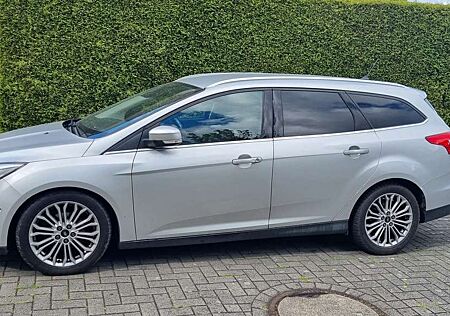 Ford Focus Turnier 1.5 TDCi DPF Start-Stopp-System Busi