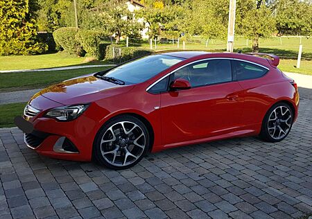 Opel Astra OPC Start/Stop