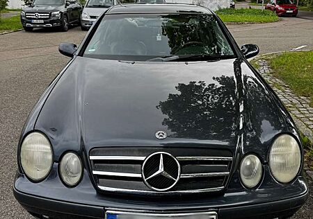 Mercedes-Benz CLK 200 Coupe Elegance