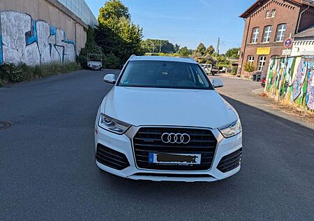 Audi Q3 2.0 TFSI quattro S tronic sport