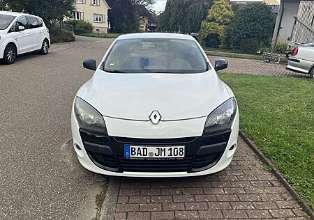 Renault Megane 1.6 Coupe Emotion