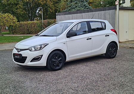 Hyundai i20 FIFA World Cup Edition*wenig km*Klima