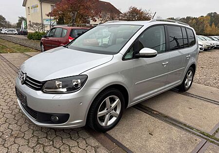 VW Touran Volkswagen Comfortline 1,6 TDI*Autom*AHK*Klima*Panor