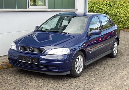 Opel Astra Fließheck 5-Türer *Rollstuhl-Umbau*