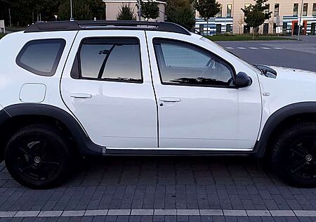 Dacia Duster 1.6 16V 4x2 LPG Laureate