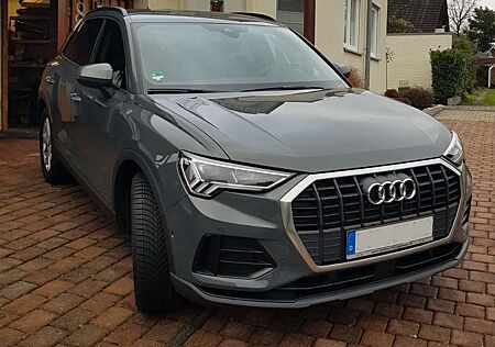 Audi Q3 gebraucht kaufen Audi Q3 35 TDI S tronic advanced