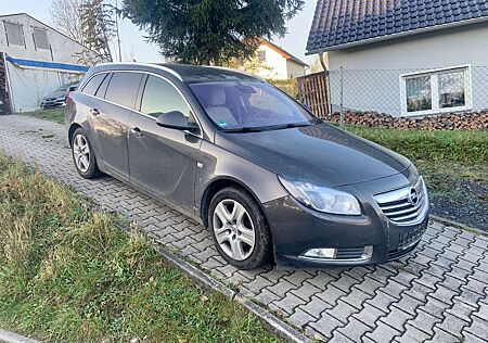 Opel Insignia A Sports Tourer Innovation / TÜV 10/25