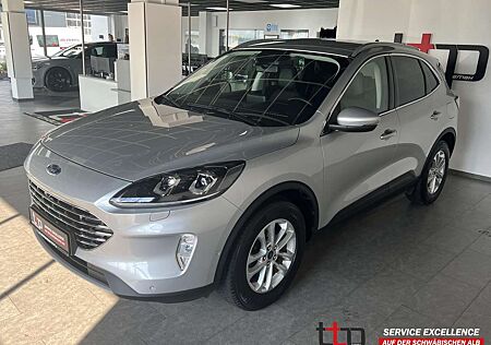 Ford Kuga 1.5 TDCi Titanium X DigitalTacho AHK Kamera