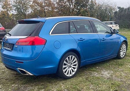 Opel Insignia 2.8 V6 Turbo Sports Tourer 4x4 OPC