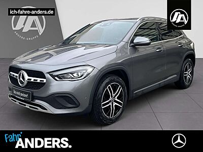 Mercedes-Benz GLA 180 Progressive+AHK+Navi+LED+SHZ+PTS+