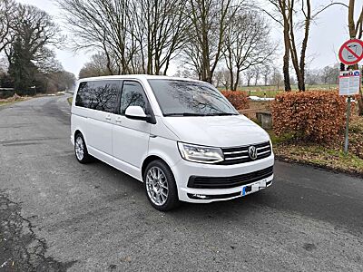 Volkswagen T6 Multivan DSG Comfortline LED ACC RFK Stdhz Alcantara