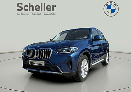 BMW X3 xDrive30e DAB LED WLAN Pano.Dach RFK Shz PDC