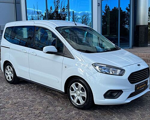 Ford Tourneo Courier 1.5 TDCI 74 KW Klima PDC