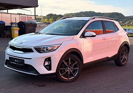 Kia Stonic gebraucht kaufen Kia Stonic Spirit Bi-Xenon LED *Garantie* AHK EU6