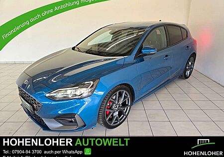 Ford Focus ST mit Styling Paket *LED*Kamera*SHZ*
