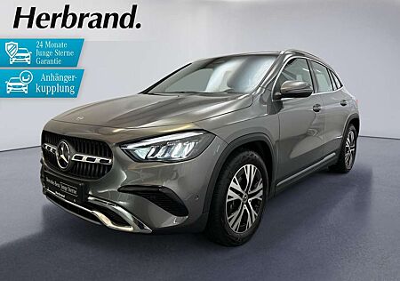 Mercedes-Benz GLA 200 Progressive AHK DISTRONIC Rückfahrkamera