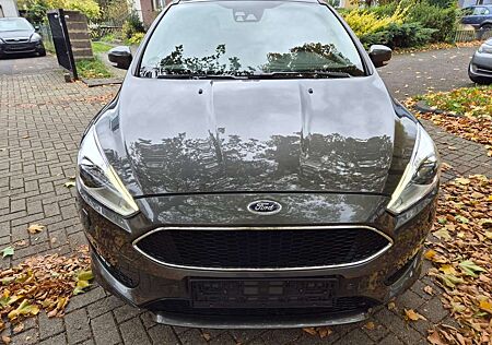 Ford Focus 1.5/ Titanium/ ST Line/ Garantie/ Finanzierung