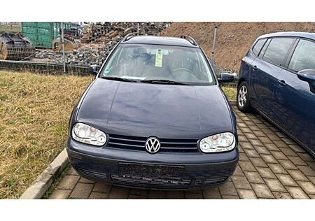 VW Golf Volkswagen 1.4 Special Variant