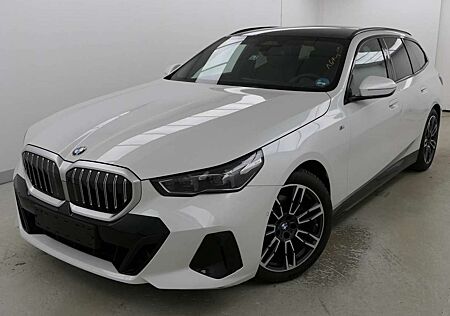BMW 520 d Touring M-Sport*LEDER/Braun*PANORAMA*Innov.*HUD*