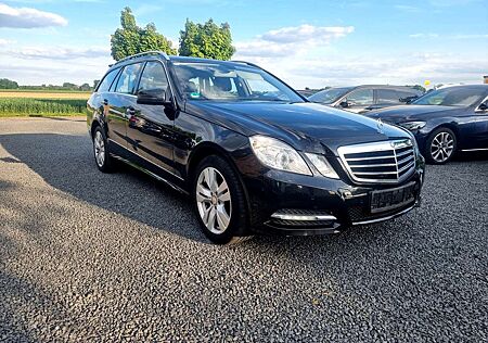 Mercedes-Benz E 200 Avantgarde//AHK//Sitzh.//Navi//Ambiente