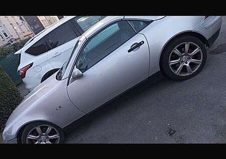 Mercedes-Benz SLK 200