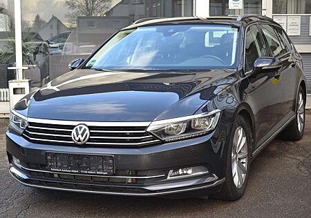 VW Passat Variant Volkswagen 2.0 TDI DSG 4M*Highline*LEDER*