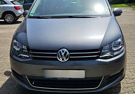 VW Sharan Volkswagen Diesel 2.0 TDI DSG BlueMotion Technology Cu