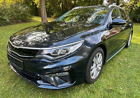 Kia Optima Sportswagon Spirit Hybrid /PLUG IN HYBRID