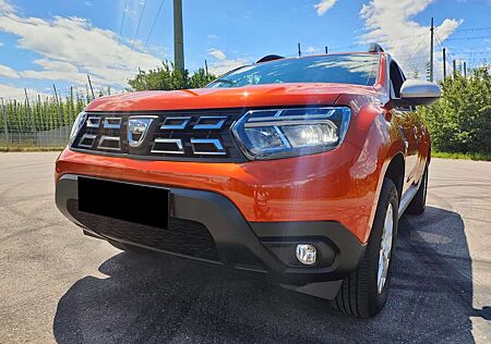 Dacia Duster Comfort / APPLE UND ANDROID / LED / AHK / 8-FACH