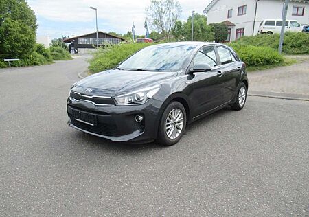 Kia Rio 1.0 T-GDI 100 Dream-Team Edition