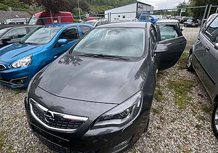 Opel Astra 1.6 Turbo Innovation, sportpaket