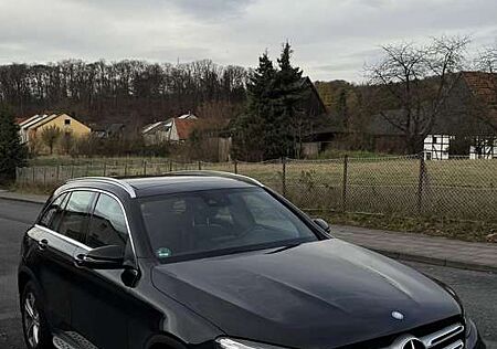 Mercedes-Benz GLC 220 d 4Matic 9G-TRONIC AMG Line