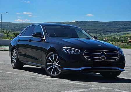 Mercedes-Benz E 300 9G-TRONIC Exclusive
