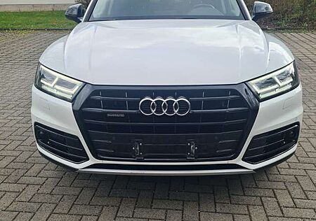 Audi Q5 2.0 TDI quattro *S-Line*Pano*Virt.Cockpit*Matrix*