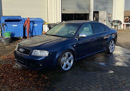 Audi RS6 LIMOUSINE V8 BITURBO 4,2