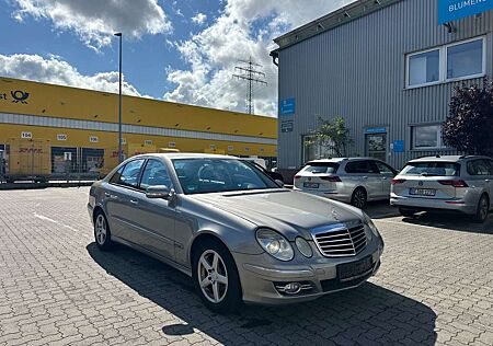 Mercedes-Benz E 280 CDI Avantgarde Facelift H&K Leder Autom.